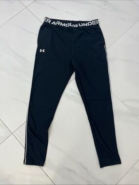 Under Armour Kids Black Leggings with White Stripe Waistband